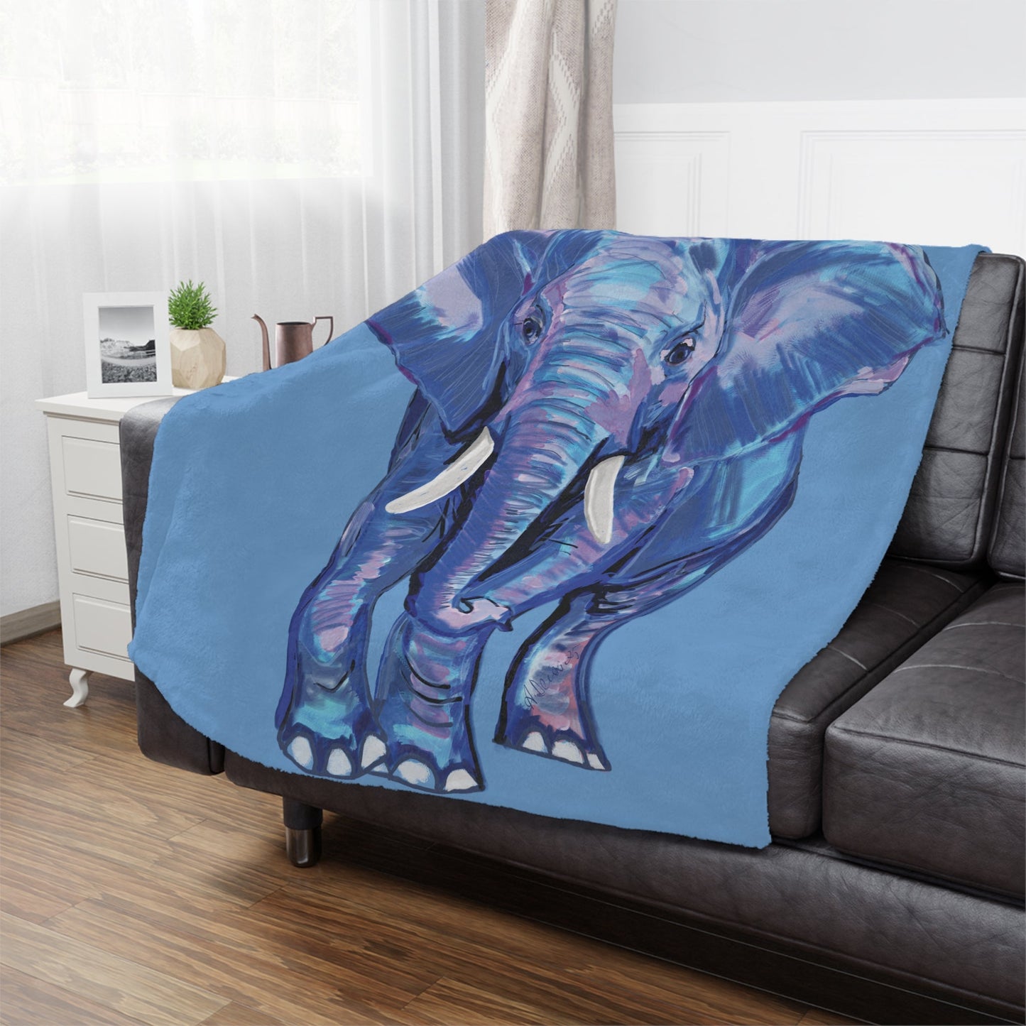 Elephant Art Microfiber Blanket | Cozy Wildlife Throw for Animal Lovers - Blue Cava