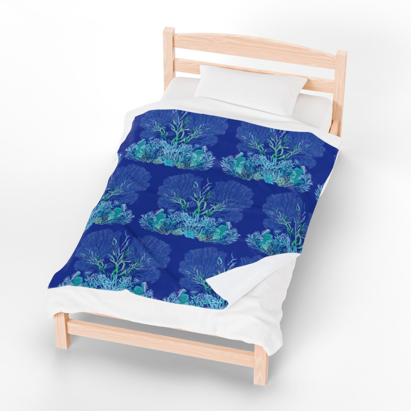 Ocean - Themed Velveteen Plush Blanket - Cozy Coral Design for Home Decor & Gifts - Blue Cava