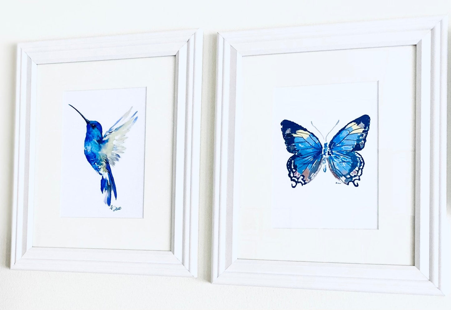 Hummingbird watercolor Wall Art - Blue Cava