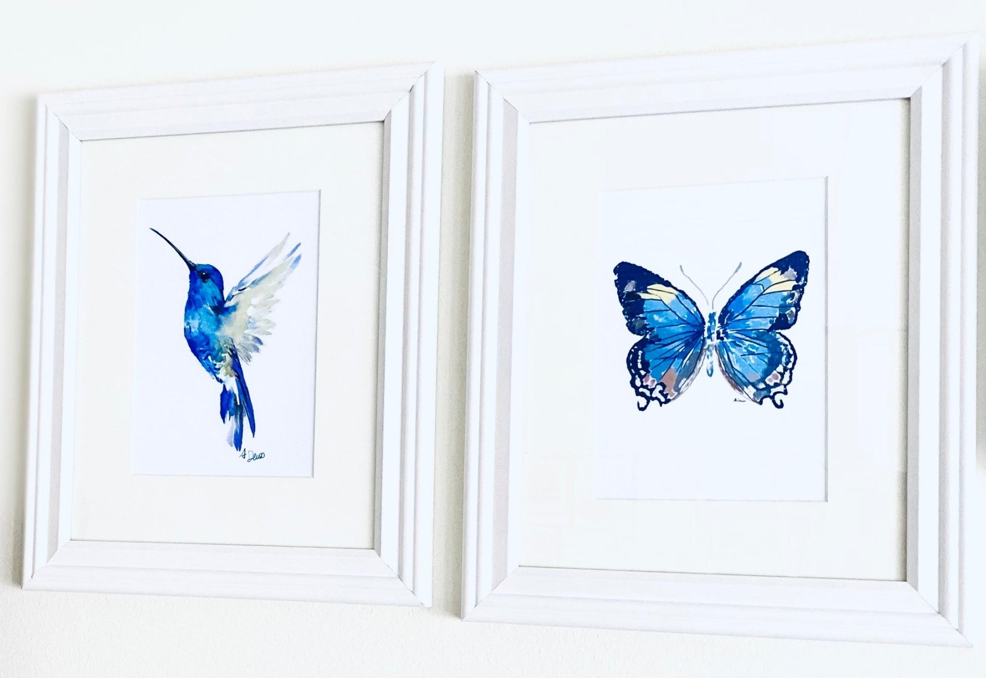 Hummingbird watercolor Wall Art - Blue Cava
